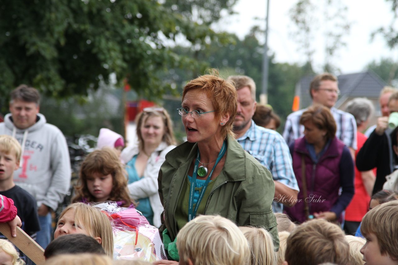 Bild 169 - Vogelschießen 2011